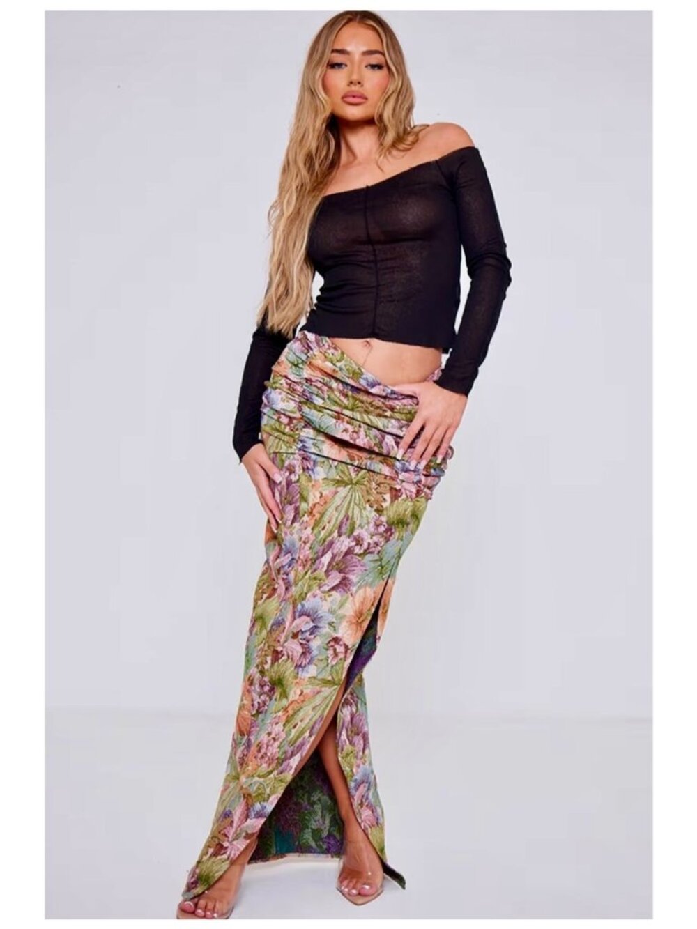 NWT PrettyLittleThing Green Jacquard Ruched Split Front Maxi Skirt Size 2